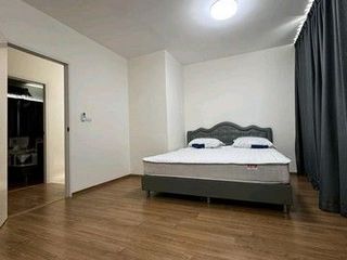 Casa en alquiler de 3 habitaciones en Bang Khen, Bangkok