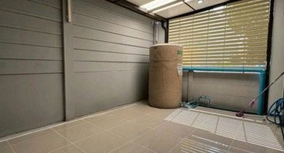 For rent 3 ベッドルーム house in Bang Khen, Bangkok