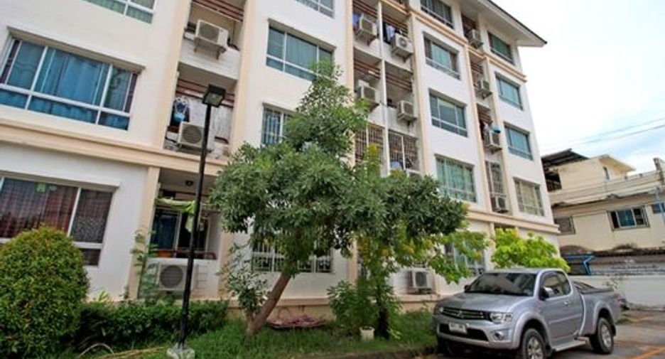 For sale 1 bed condo in Taling Chan, Bangkok