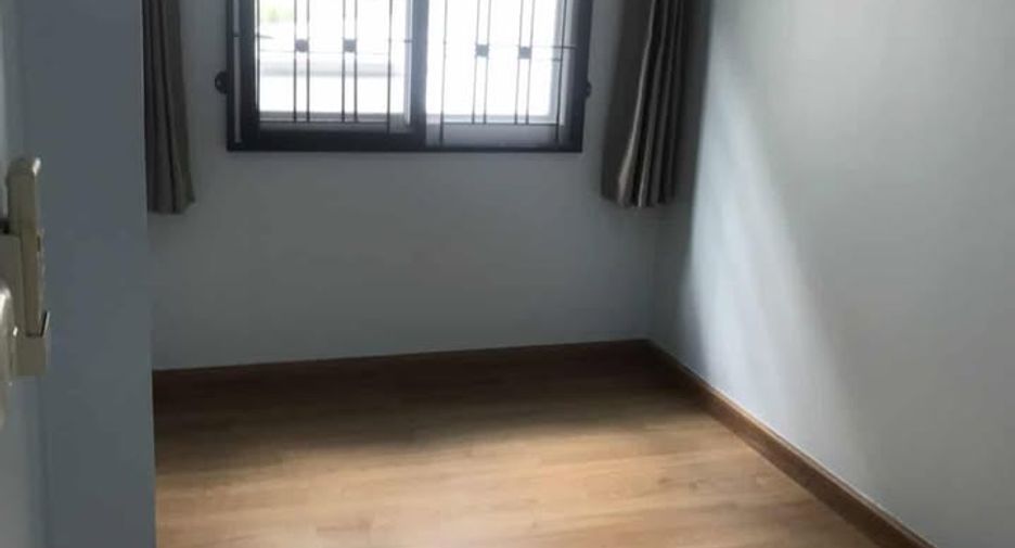 Продажа 1 кровать кондо в Лак Си, Бангкок