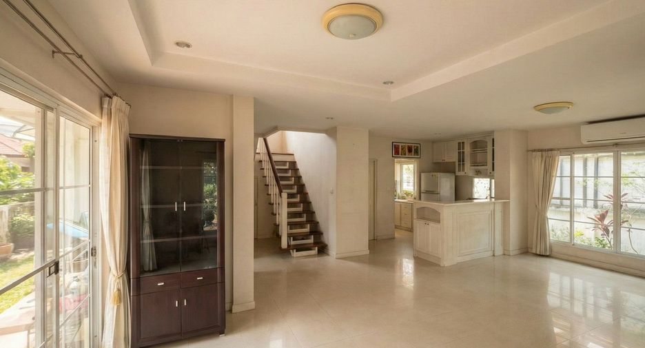 For sale 3 bedrooms house in Min Buri, Bangkok