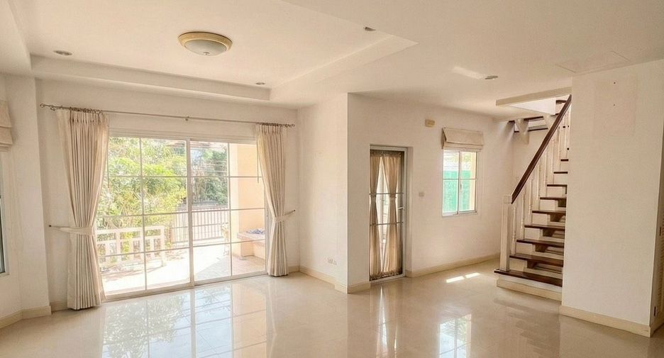 For sale 3 bedrooms house in Min Buri, Bangkok