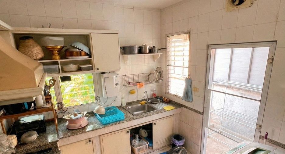 For sale 3 bedrooms house in Min Buri, Bangkok