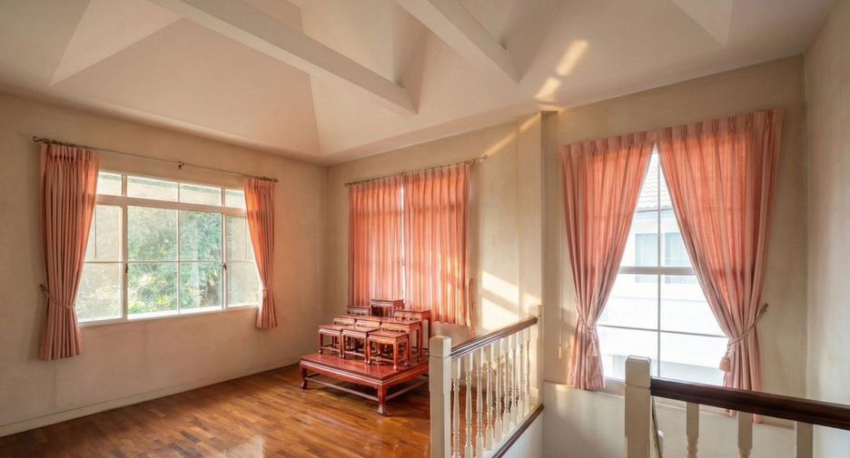 For sale 3 bedrooms house in Min Buri, Bangkok