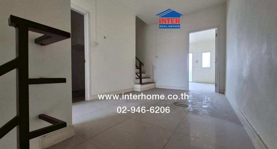 For sale 8 bedrooms retail Space in Bang Pa-in, Phra Nakhon Si Ayutthaya
