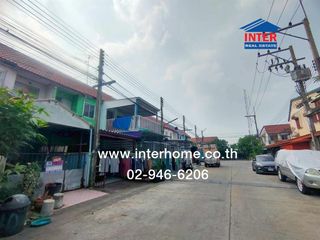 出售 2 卧室 联排别墅 在 Mueang Pathum Thani, Pathum Thani