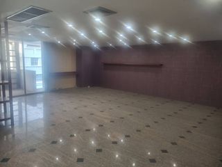 For sale retail Space in Huai Khwang, Bangkok