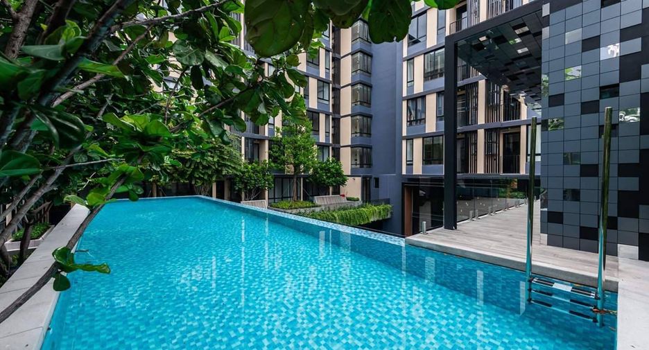 For sale 2 bedrooms condo in Chatuchak, Bangkok