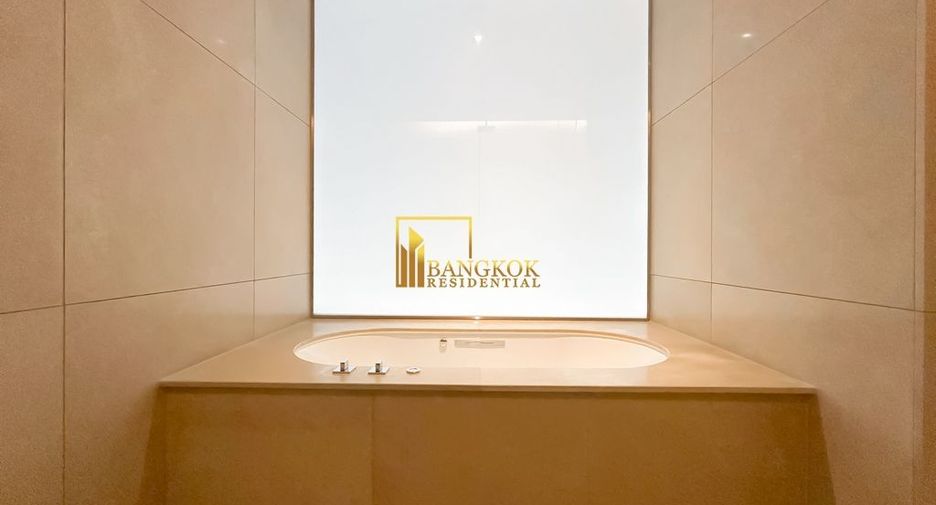 For rent 1 bed condo in Sathon, Bangkok