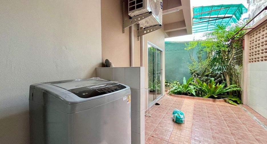 Haus zur Miete mit 3 Zimmer in Mueang Krabi, Krabi