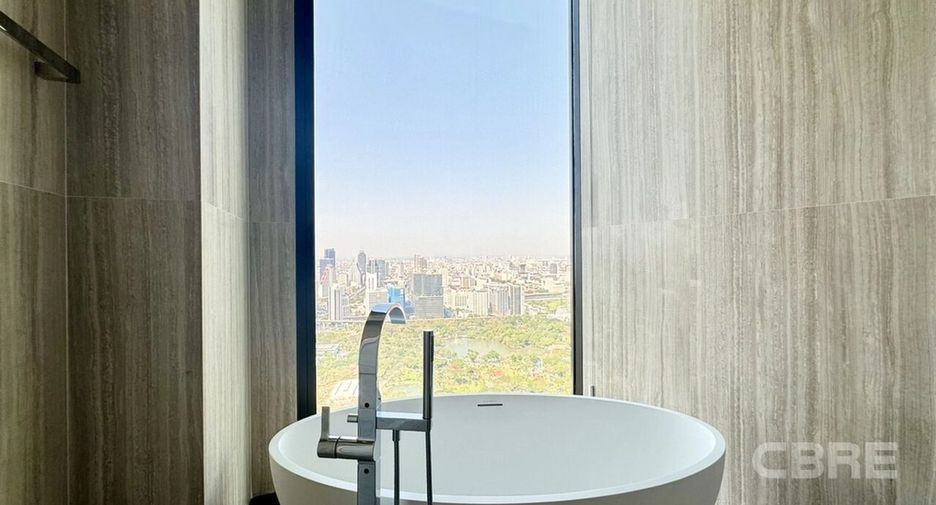 For rent そして for sale 3 ベッドルーム condo in Sathon, Bangkok