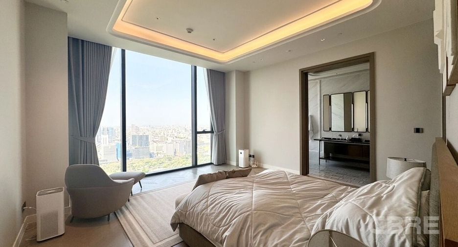 For rent そして for sale 3 ベッドルーム condo in Sathon, Bangkok