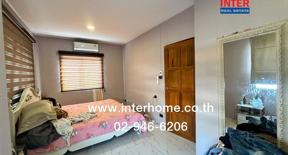 À vendre 3 chambres maison de ville à Khlong Luang, Pathum Thani
