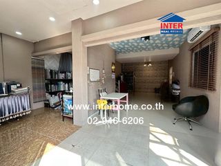 For sale 2 bedrooms townhouse in Khlong Luang, Pathum Thani