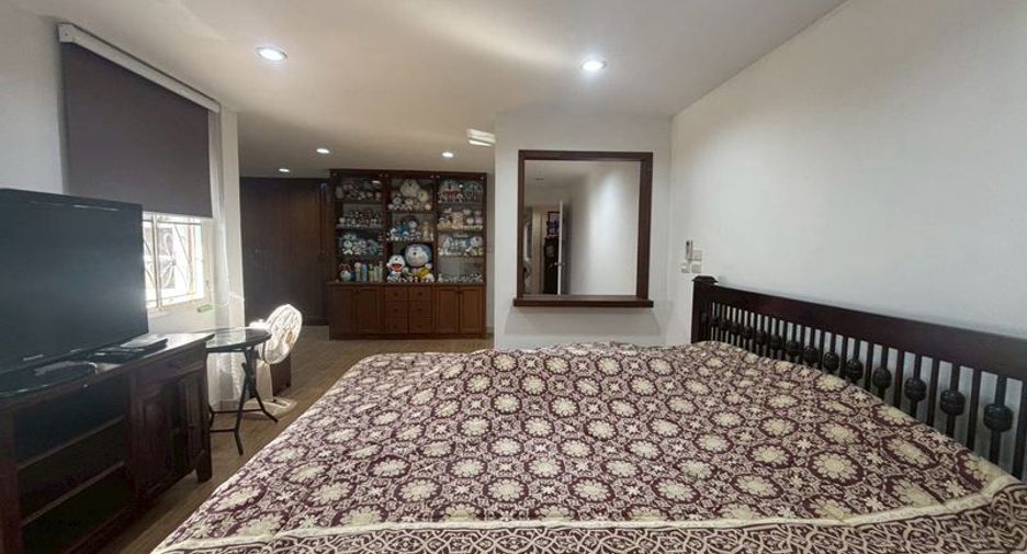 出售 4 卧室 独立屋 在 Mueang Chiang Mai, Chiang Mai