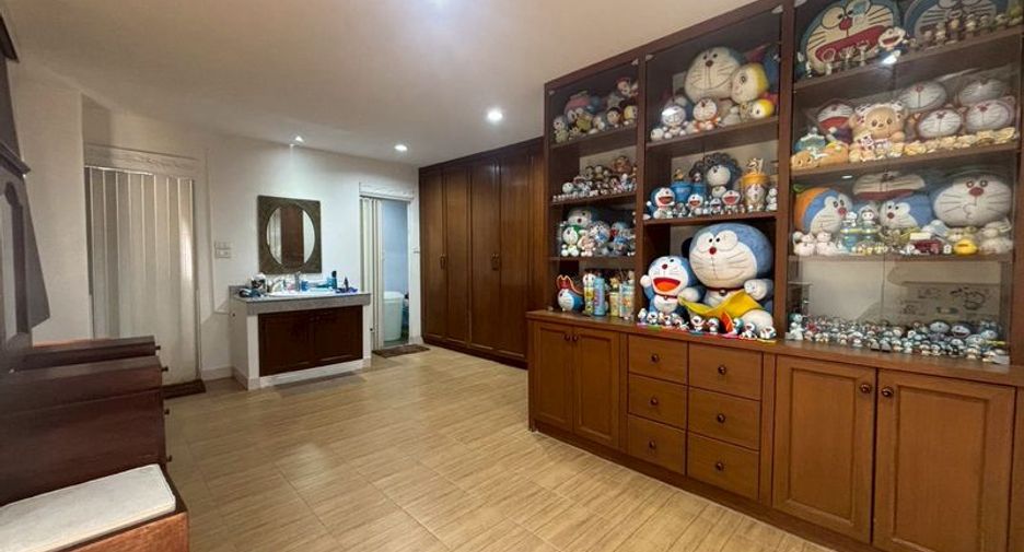 出售 4 卧室 独立屋 在 Mueang Chiang Mai, Chiang Mai
