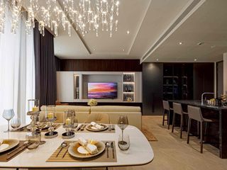 For sale 3 bedrooms condo in Khlong Toei, Bangkok