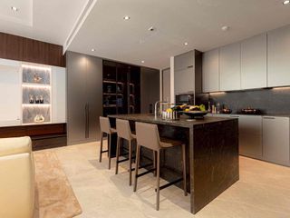 For sale 3 bedrooms condo in Khlong Toei, Bangkok