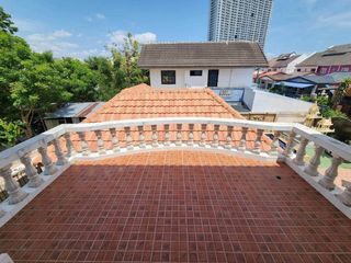 出租 4 卧室 别墅 在 Bang Lamung, Chon Buri