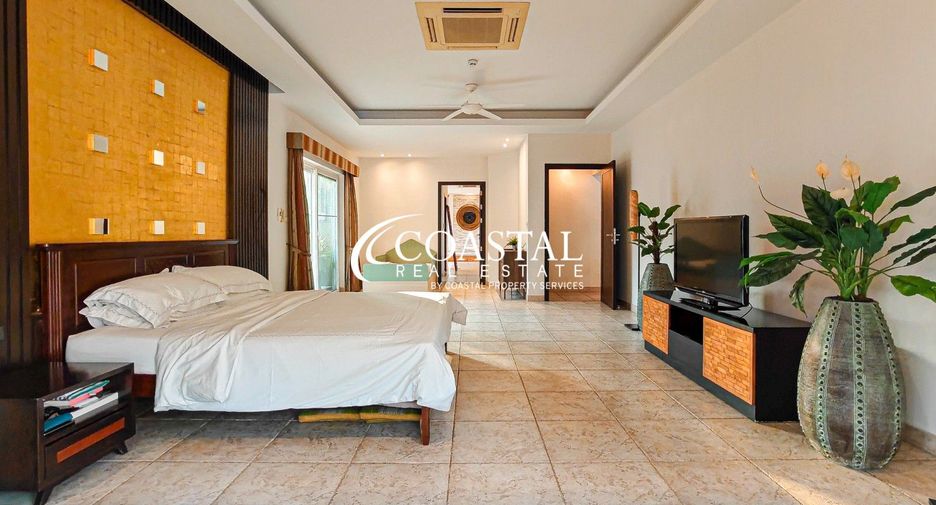 Haus zur Miete und zum Kauf mit 6 Zimmer in Bang Lamung, Chonburi