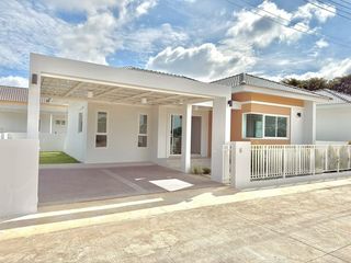 For sale 3 bedrooms house in Mueang Lamphun, Lamphun