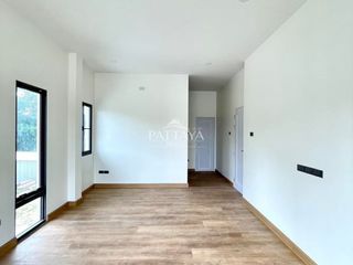 Продажа 3 спальни дом в Банг Ламунг, Чонбури