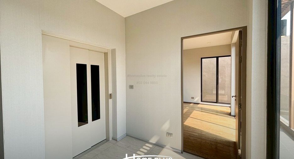 À vendre 4 chambres maison à Saphan Sung, Bangkok
