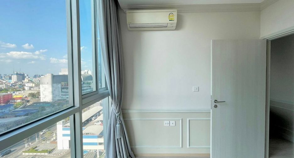 For sale 2 ベッドルーム condo in Huai Khwang, Bangkok