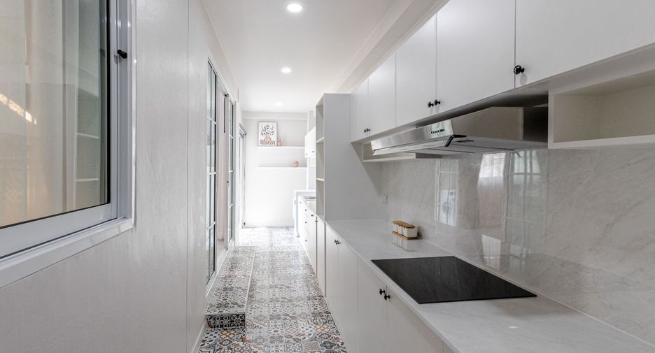 For sale 3 bedrooms house in Bang Lamung, Chonburi