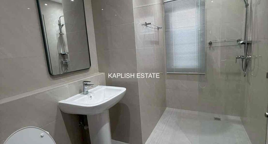 For rent 3 bedrooms villa in Bang Lamung, Chonburi