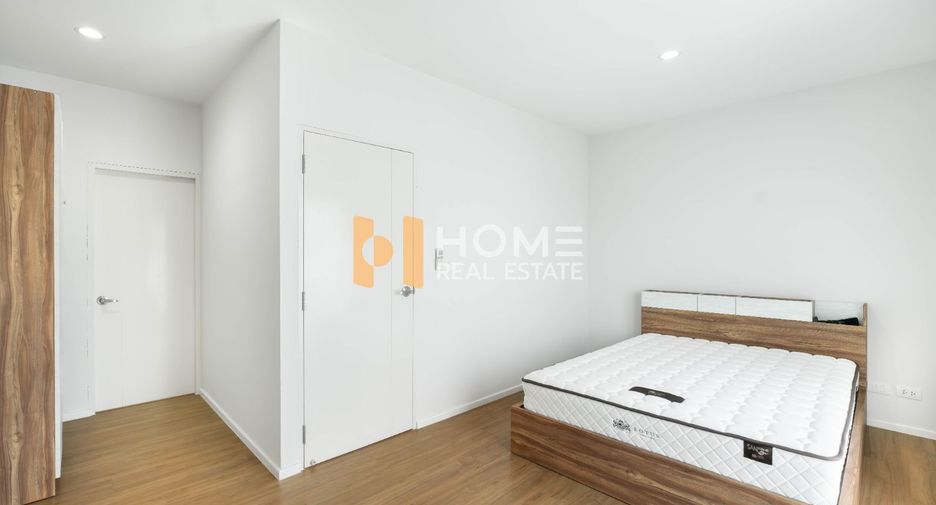 For sale 3 ベッドルーム townhouse in Bang Kruai, Nonthaburi