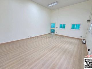 For rent 1 bed retail Space in Bang Phlat, Bangkok