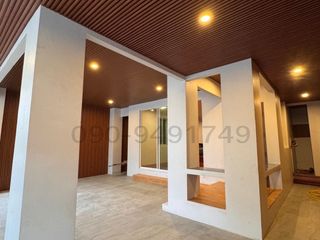 For rent 8 bedrooms retail Space in Khan Na Yao, Bangkok