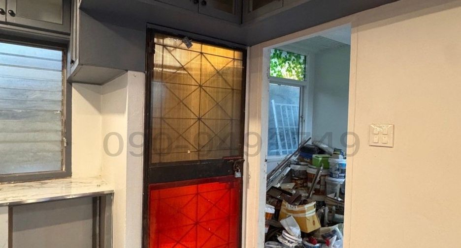 For rent 8 bedrooms retail Space in Khan Na Yao, Bangkok