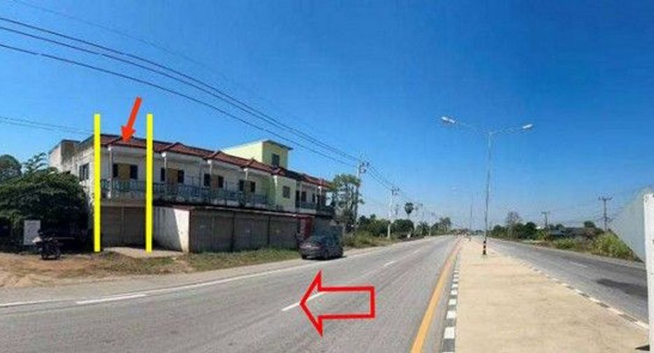 For sale 1 bed retail Space in Khlong Lan, Kamphaeng Phet