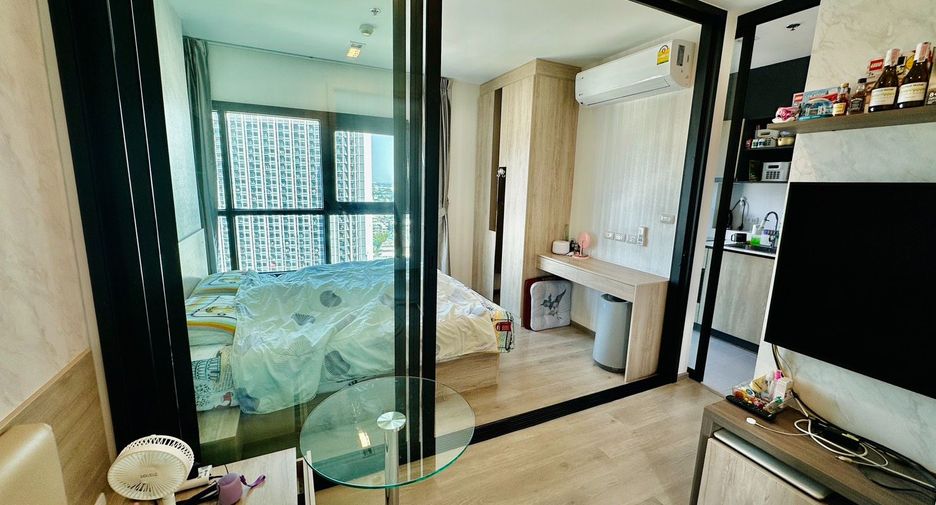Wohnung zum Kauf mit 1 Zimmer in Phasi Charoen, Bangkok