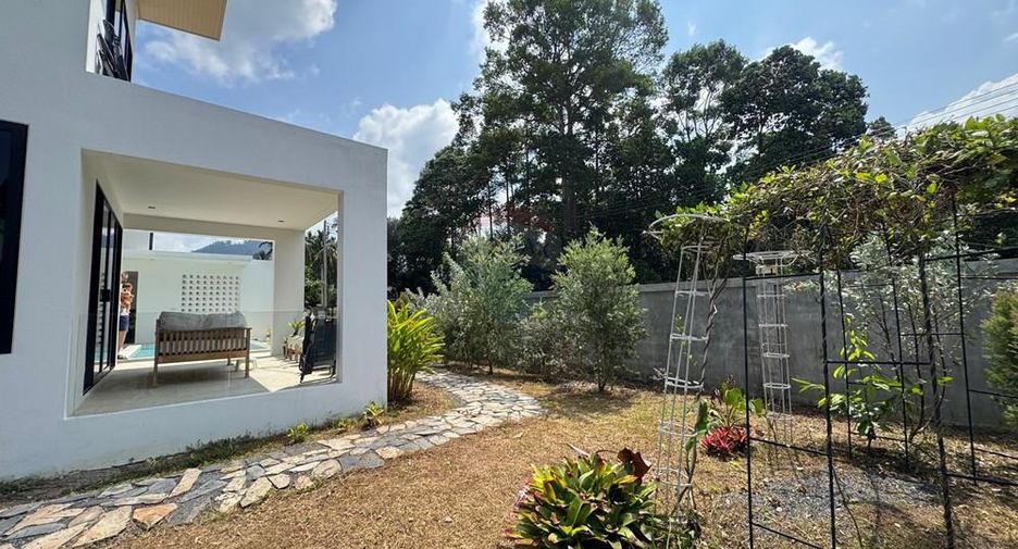 For rent 4 bedrooms house in Ko Samui, Surat Thani