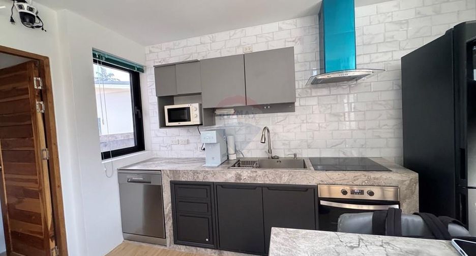 For rent 4 bedrooms house in Ko Samui, Surat Thani