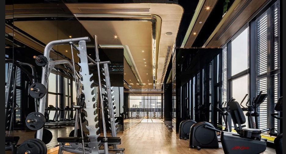 For rent and for sale 2 bedrooms condo in Ratchathewi, Bangkok