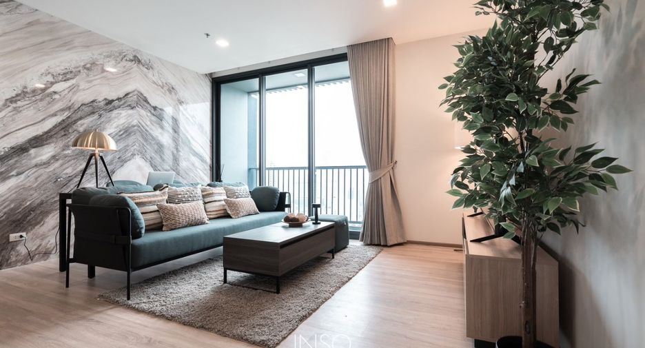 For rent and for sale 2 bedrooms condo in Ratchathewi, Bangkok