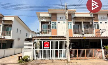Reihenhaus zum Kauf mit 2 Zimmer in Si Racha, Chonburi