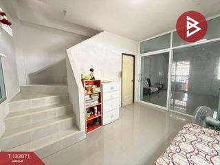 Reihenhaus zum Kauf mit 2 Zimmer in Si Racha, Chonburi