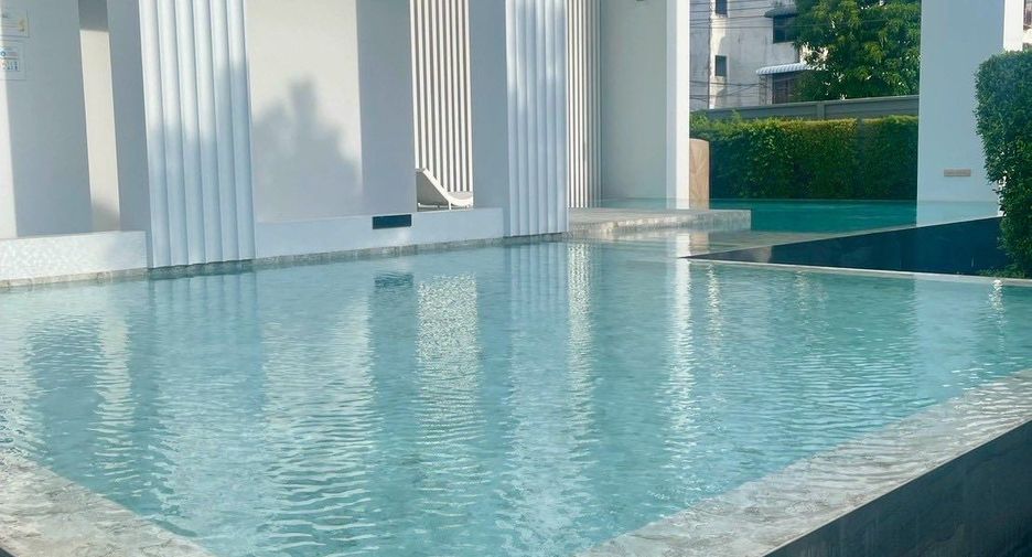 Casa en alquiler de 4 habitaciones en Don Mueang, Bangkok