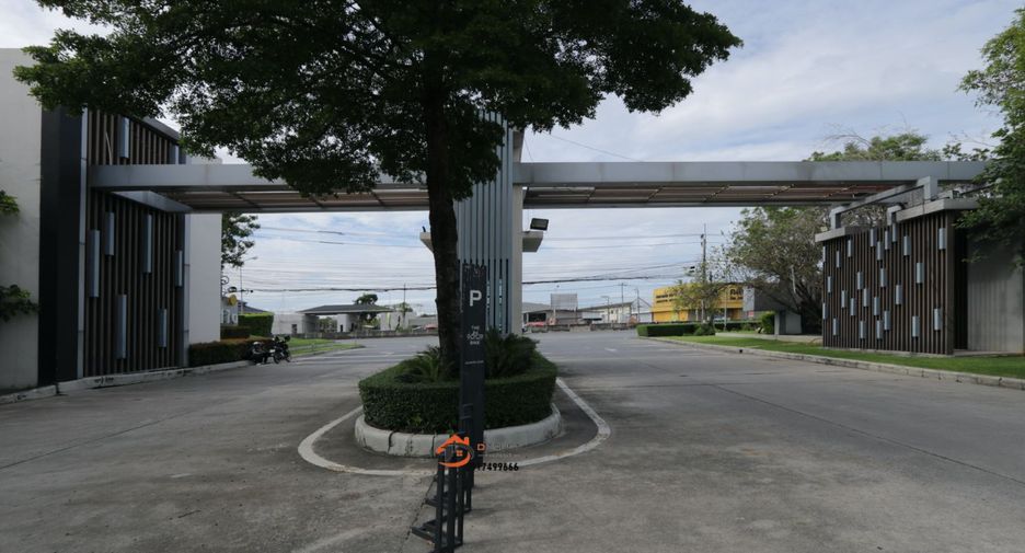 For sale 4 bedrooms house in Pak Kret, Nonthaburi