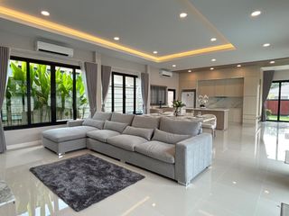 For rent 3 bedrooms house in Bang Lamung, Chonburi