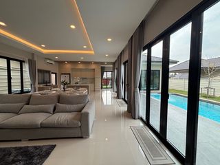 For rent 3 bedrooms house in Bang Lamung, Chonburi