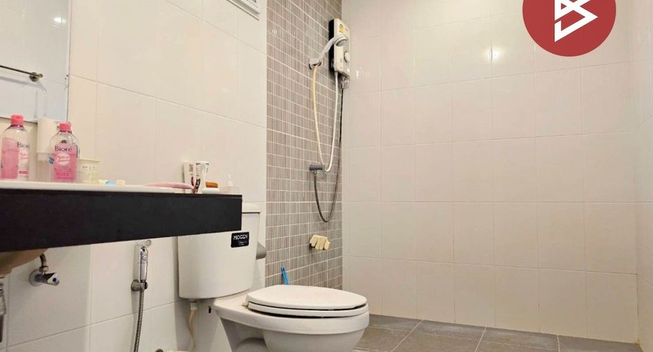 For sale 4 bedrooms house in Bang Khae, Bangkok