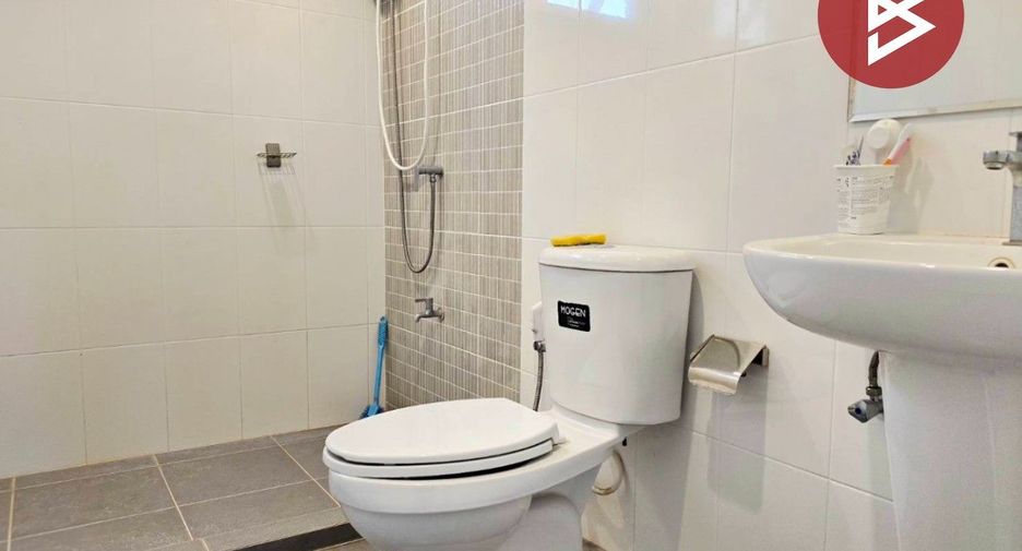 For sale 4 bedrooms house in Bang Khae, Bangkok