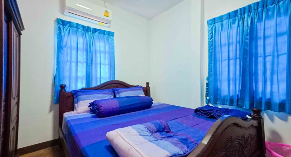 For rent 3 bedrooms house in Khlong Sam Wa, Bangkok