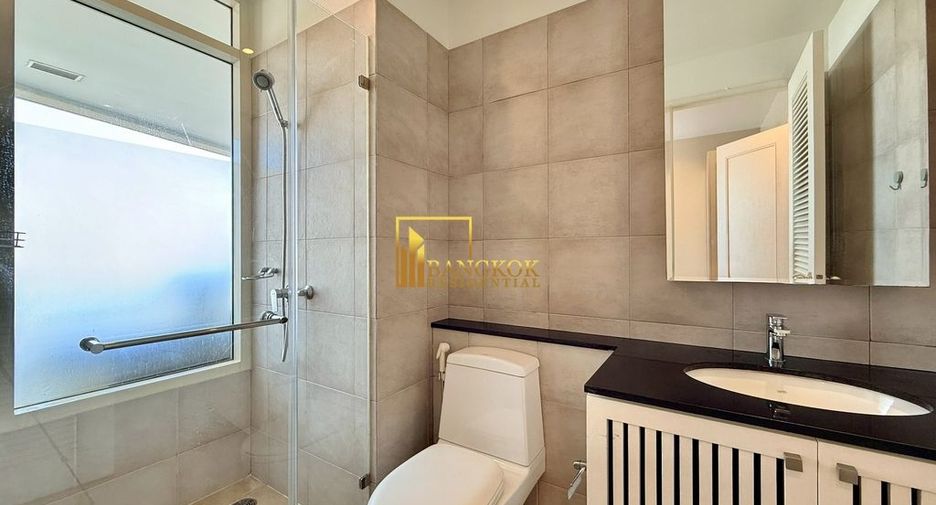 For rent 4 bedrooms condo in Watthana, Bangkok